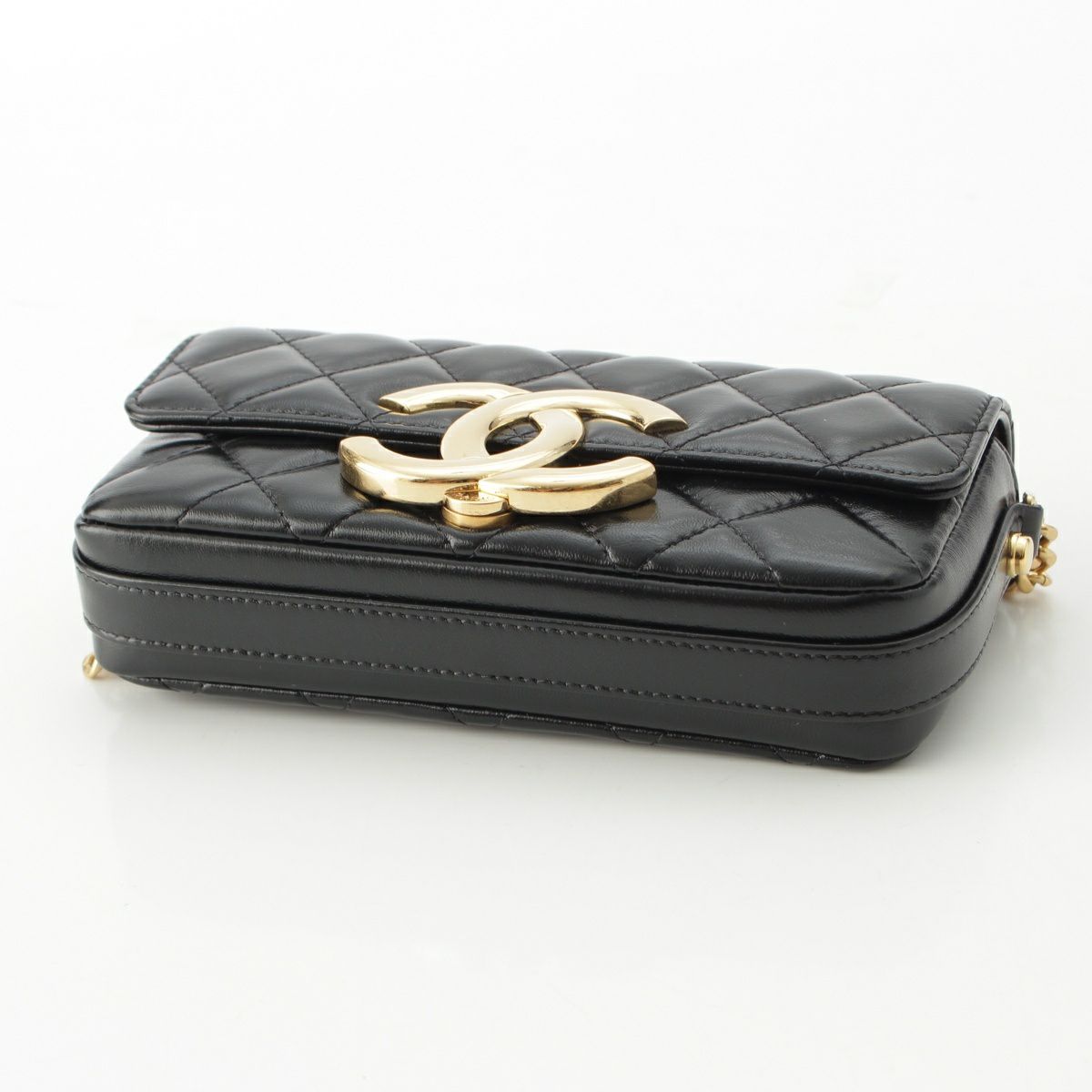 シャネル ラムスキン デカココマーク マトラッセ チェーン ショルダー