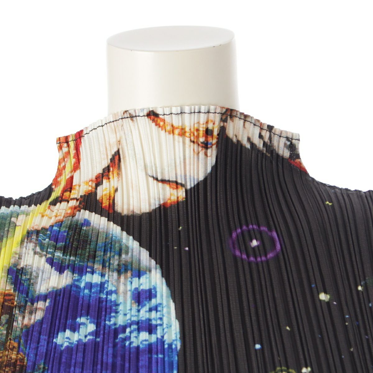 プリーツプリーズ イッセイミヤケ 横尾忠則 宇宙 総柄 ハイネック