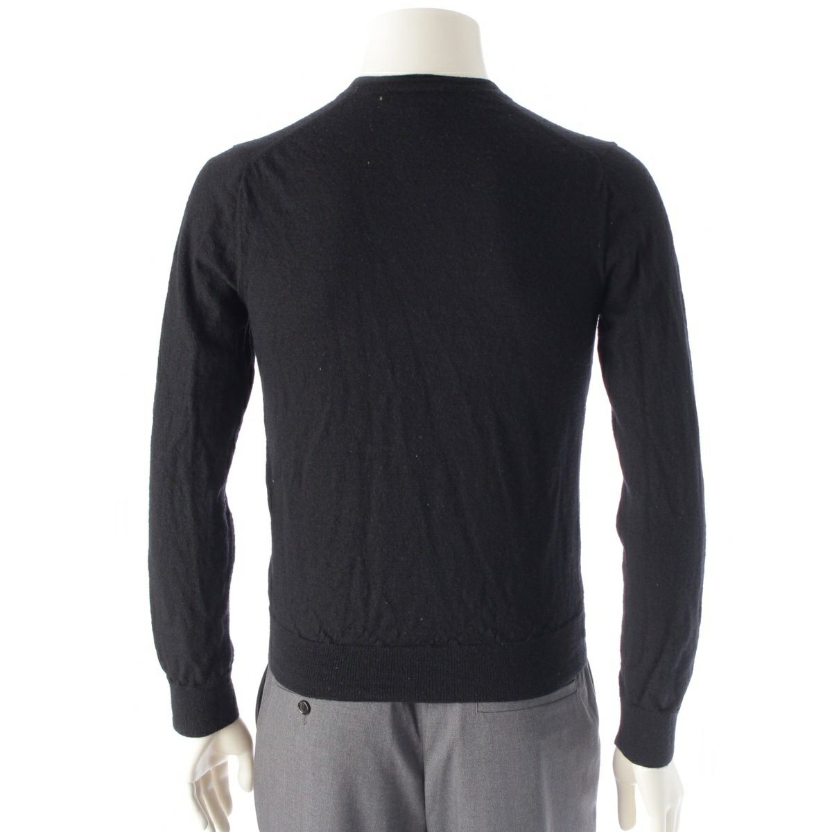 FOXEY 40 黒 グレースタートル フォクシー FOXEY 40 黒 グレースタートル フォクシー November 2025 | FOXEY