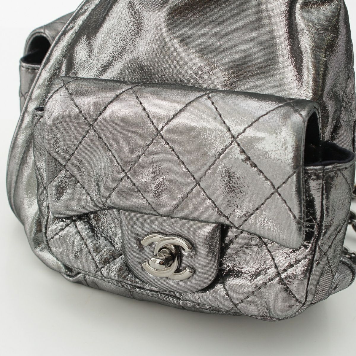 シャネル 17番台 レザー コーティング マトラッセ バックパック