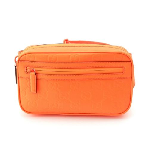 グッチ 24年 GGラバーエフェクト ベルトバッグ ボディバッグ 771422 オレンジ