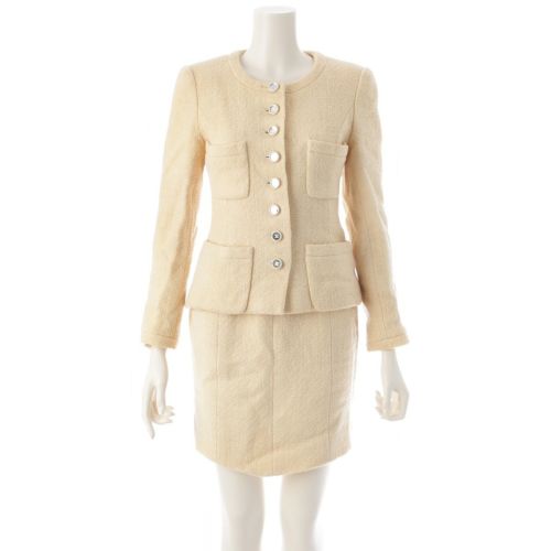 シャネル 90s ウール ツイード ココボタン ミラー ノーカラー ジャケット スカートセットアップ スーツ イエロー
