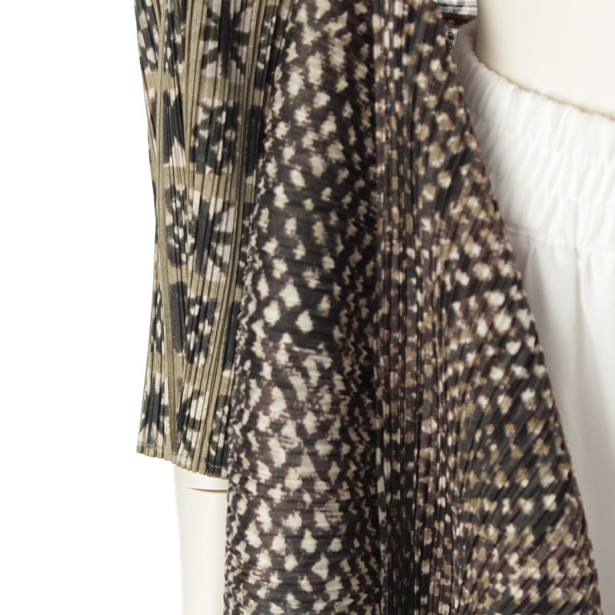 プリーツプリーズ イッセイミヤケ 幾何学柄 変形 ジャケット アウター