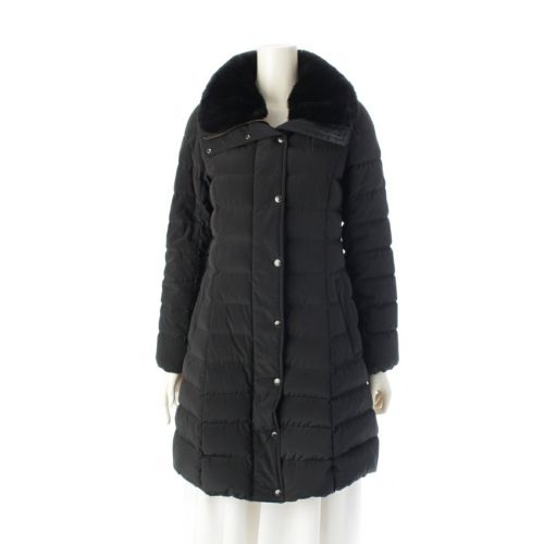 ブルーレーベルクレストブリッジ ソフィスケートタフタ ダウンコート アウター 55C31-296-09 ブラック 36