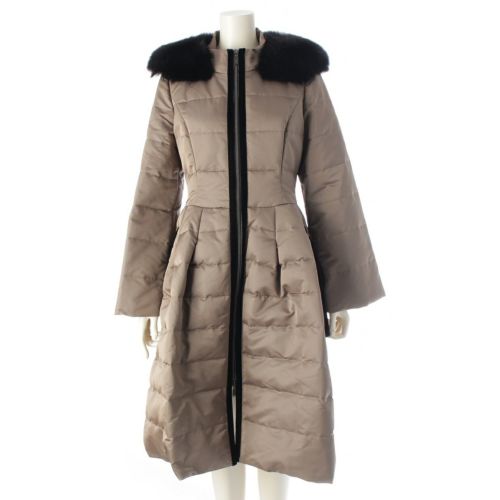 フォクシー ブティック 18年 シルク混 フォックスファー フレア切り替え ダウンコート アウター 39239 グレージュ 38