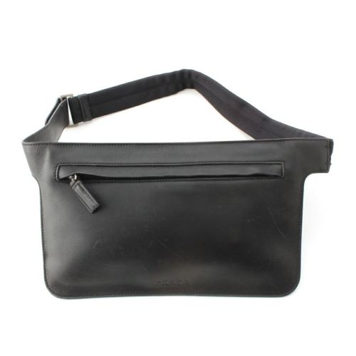 プラダ 1999SS レザー ボディバッグ ショルダー ブラック