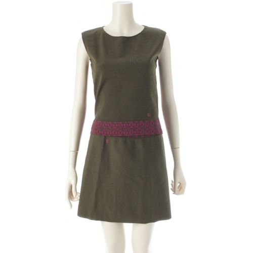 シャネル 01P レーヨン ココマーク クローバー ミニ丈 スカートセットアップ タンクトップ ノースリーブ P17276 P17277 カーキグリーン 38