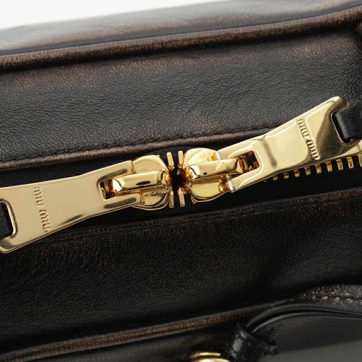 ミュウミュウ 2025 ナッパレザー ヴィンテージ加工 ボー スモール