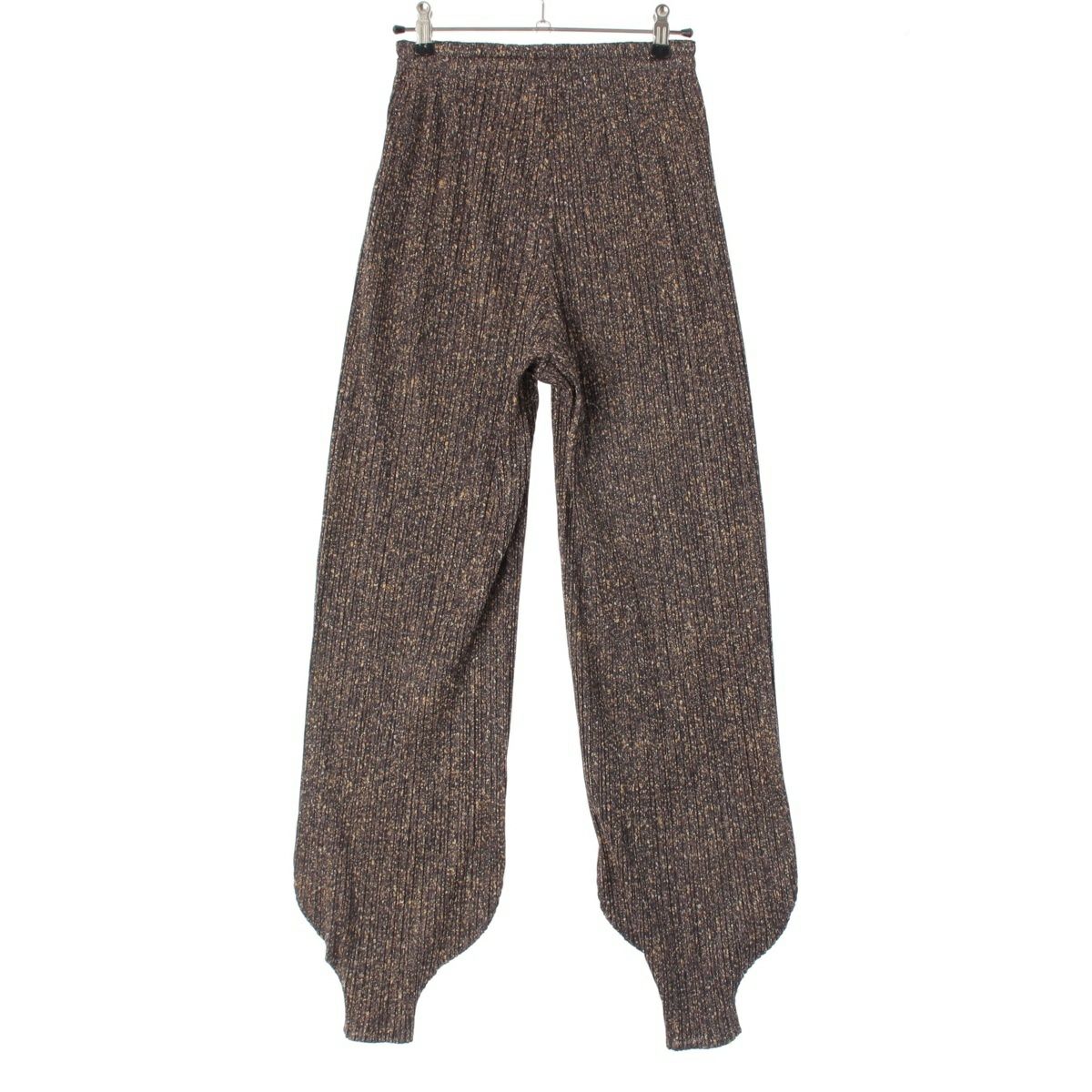 プリーツプリーズワイドパンツ中古品 プリーツプリーズ ワイドパンツ フローズン ネイビー 極美品 - メルカリ