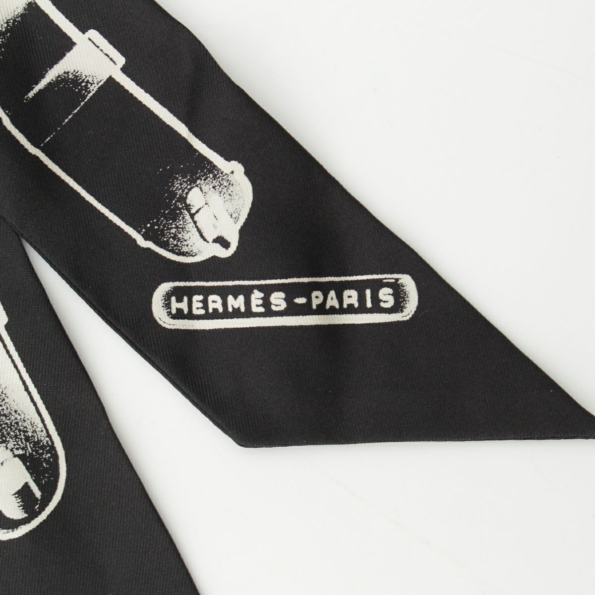 エルメス シルク TRESOR DE MEDOR トレゾール・ドゥ・メドール