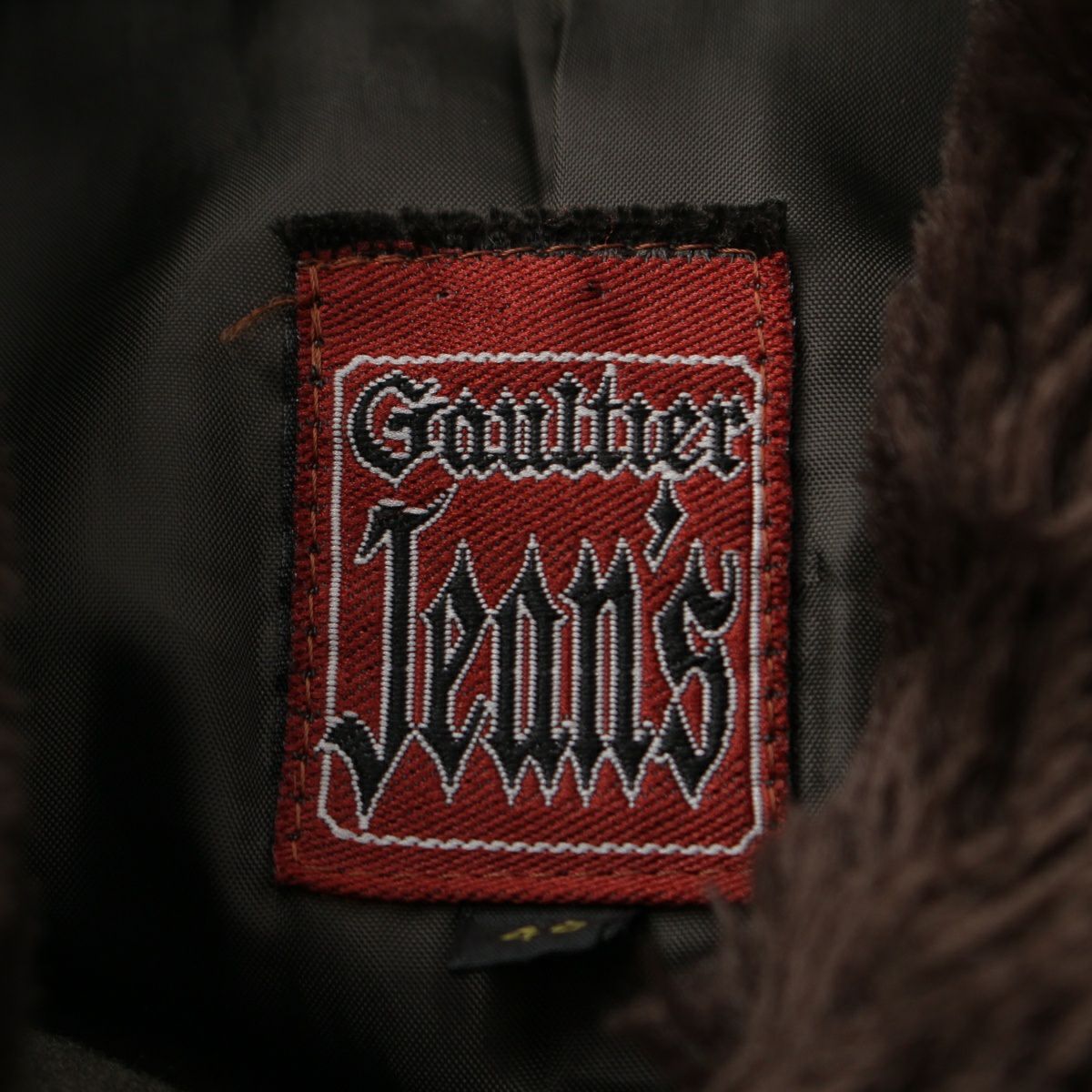 ジャンポールゴルチエ ゴルチエジーンズ 襟ファー スーパーロング