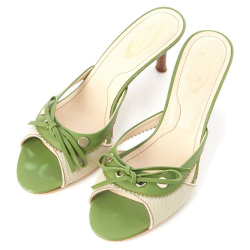 トッズ レザー Tスタッズ リボン オープントゥ ミュール グリーン 36.5