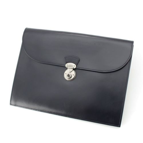 ココマイスター レザー ブライドル クラッチバッグ ネイビー