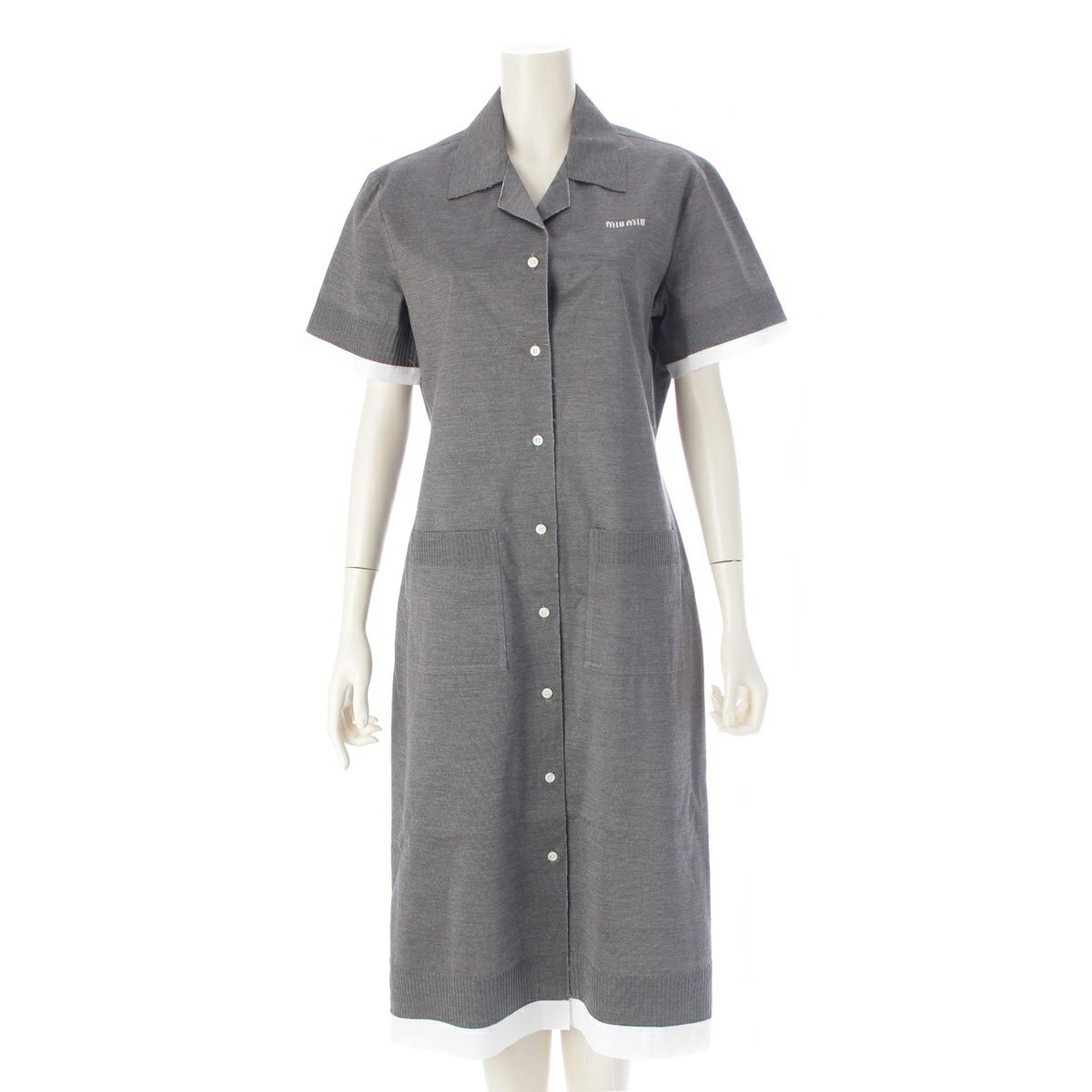 ミュウミュウ 24-25SS リサイクルシルク コットン ポプリン ロゴ 半袖 ニット ポロシャツ ワンピース ドレス MF5553 グレー 42