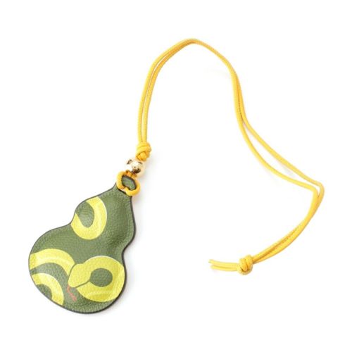 モワナ レザー ヒョウタン バッグ チャーム アクセサリー マルチカラー