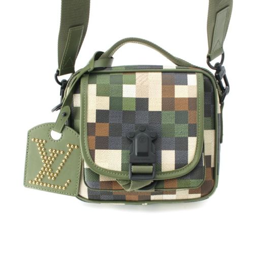 ルイヴィトン ダモフラージュ クエスト メッセンジャー 2way ショルダーバッグ M24450 グリーン