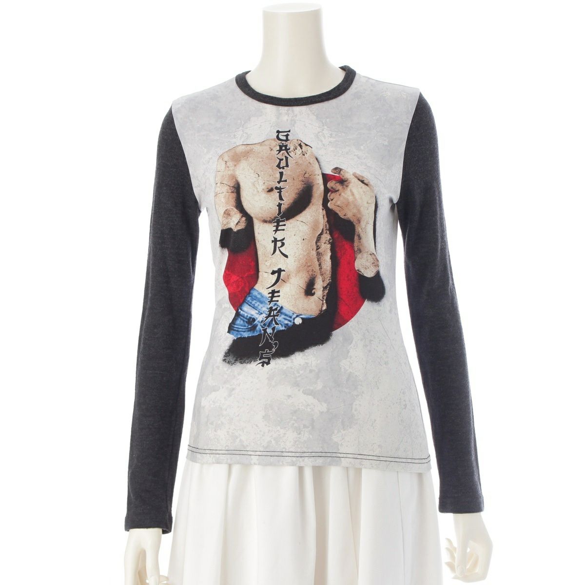 ジャンポールゴルチエ アクリル ウール ジーンズ 漢字風 プリント 長袖Ｔシャツ トップス ブラック×ホワイト 40