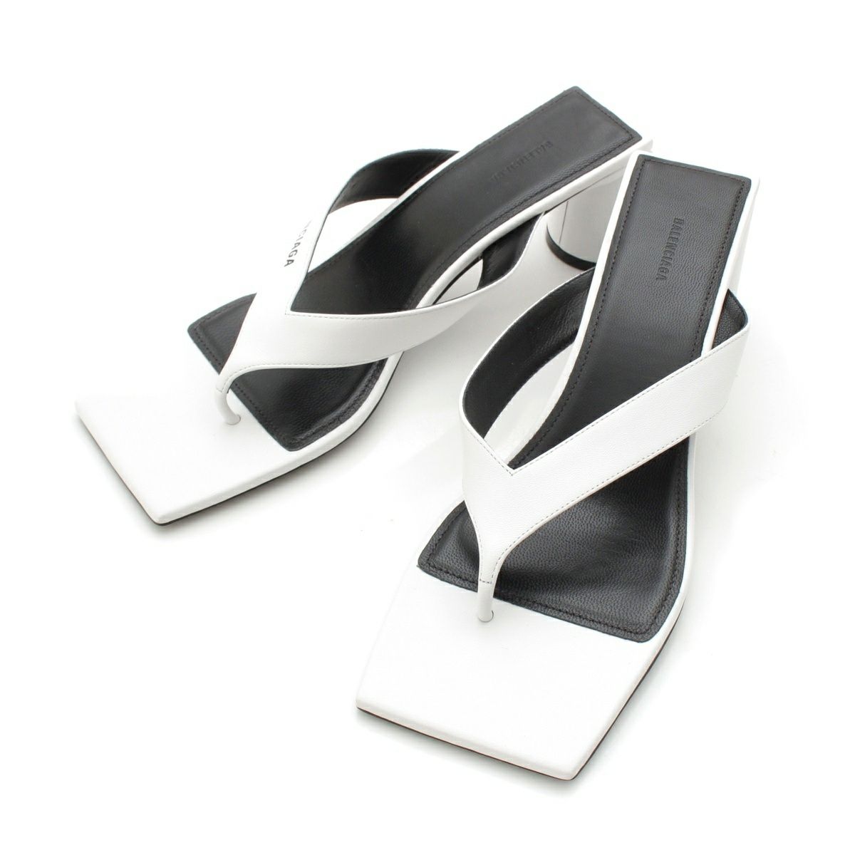 バレンシアガ WAWNA レザー スクエアトゥー サンダル 609639 ホワイト 39.5