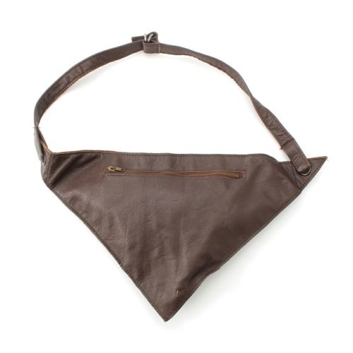 イッセイミヤケ レザー スポーツ トライアングル ウエストポーチ ベルト ウエストバッグ ブラウン