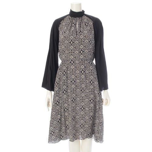 ルイヴィトン 2021 SINCE 1854 LVロゴ モノグラム スタンドカラー ワンピース ドレス ブラック ホワイト 36