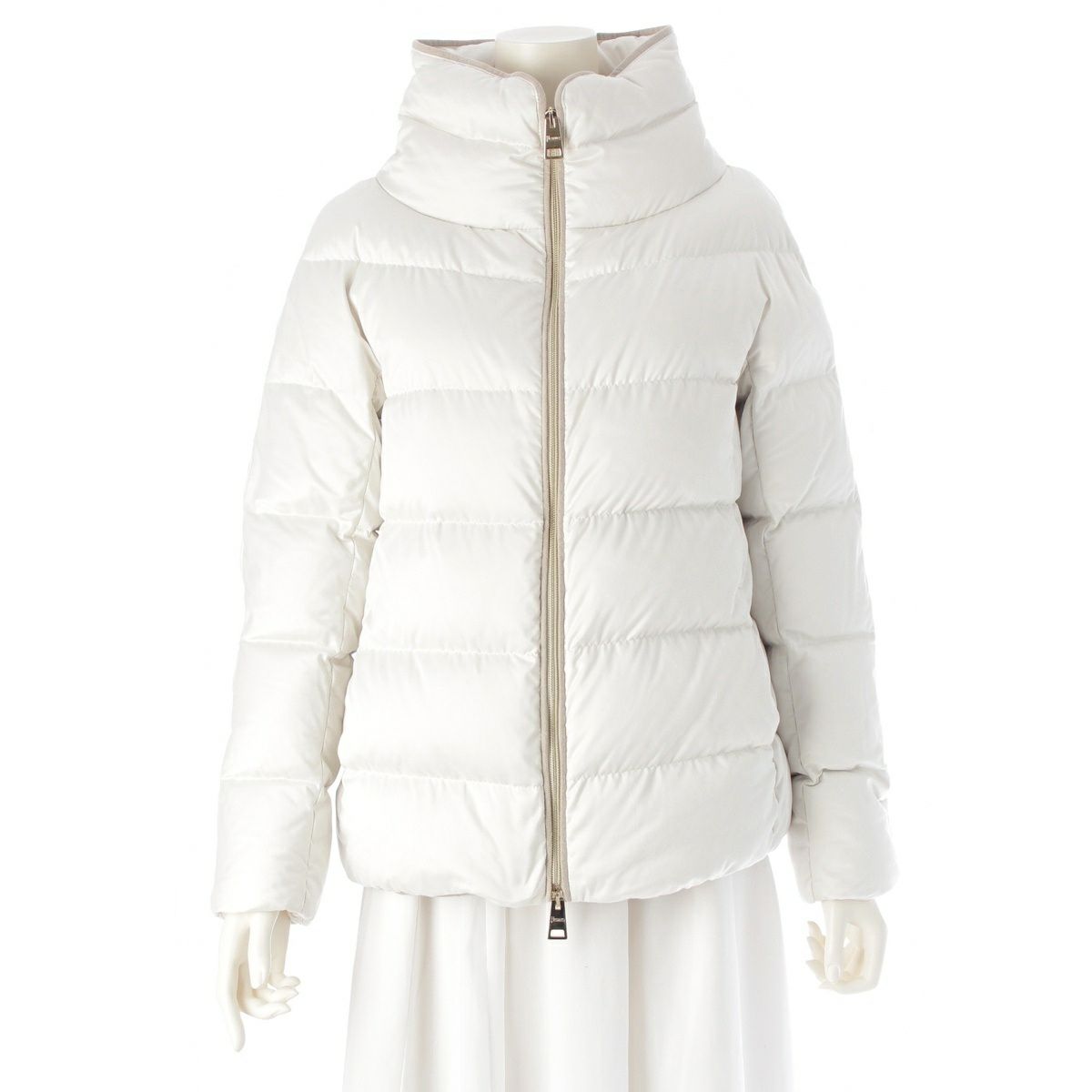ヘルノ リゾート キルティング ダウンジャケット アウター ホワイト 38