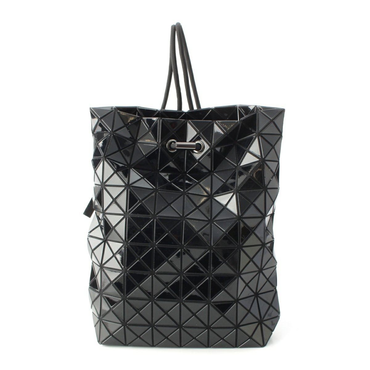 バオバオ イッセイミヤケ エナメル バックパック リュック デイパック BB83-AG532 ブラック