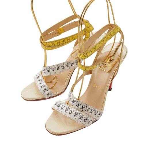 クリスチャンルブタン Christian Louboutin メジャーモチーフ エナメル レザー ストラップ サンダル アイボリー 35 1/2