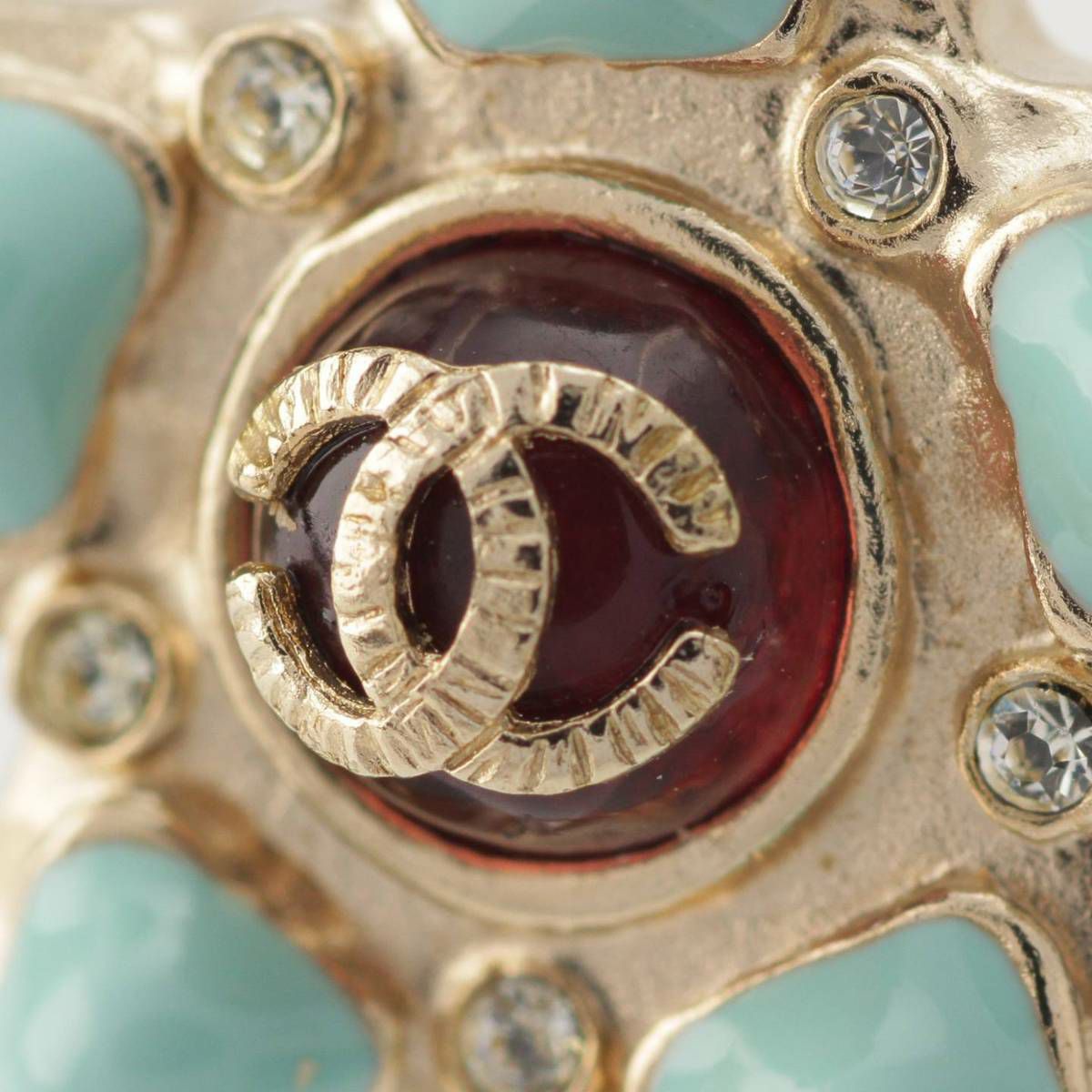 にこです！CHANEL　グリポア　チャーム刻印06Pあり キーホルダーとしても♪】CHANEL ハートチャーム コインケース
