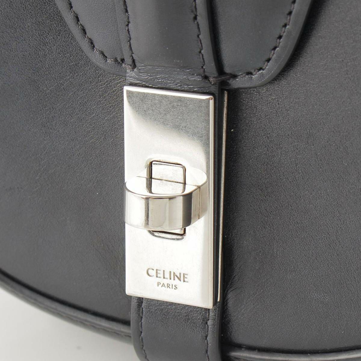 セリーヌ スモールブザス 16 セーズ レザー ショルダーバッグ シルバー