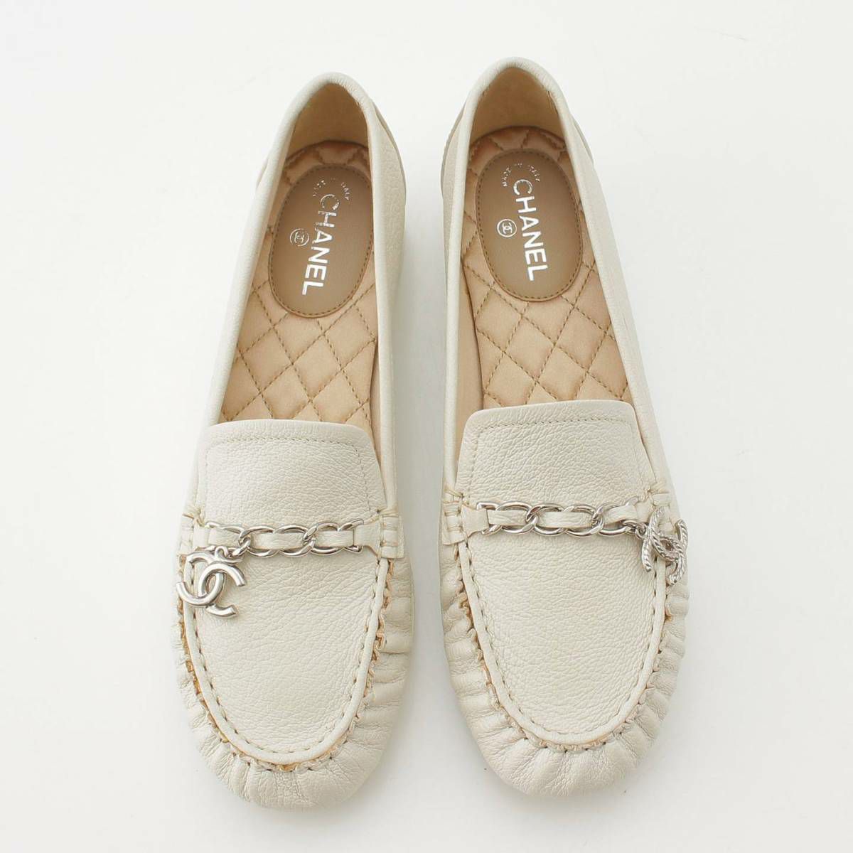 シャネル 18A ココマーク チェーン チャーム レザー ローファー G33760