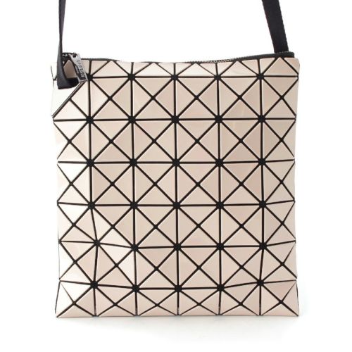 バオバオ イッセイミヤケ（BAO BAO ISSEY MIYAKE） | ブランド