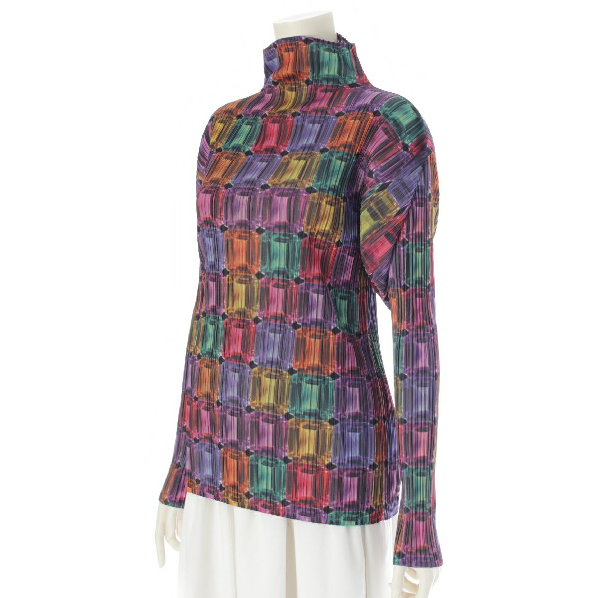 イッセイミヤケ　星柄カットソー ISSEY MIYAKE(イッセイミヤケ) LIGHT LEAK DRESSロングスリーブ