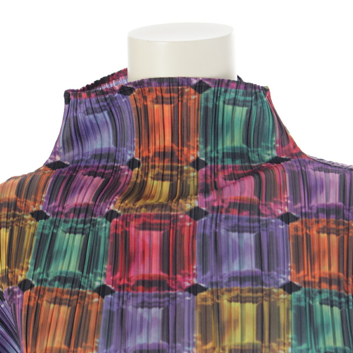 PLEATS PLEASE! マルチカラー長袖トップス サイズ3 イッセイミヤケ 新品同様 ISSEY MIYAKE イッセイミヤケ PLEATS PLEASE プリーツ