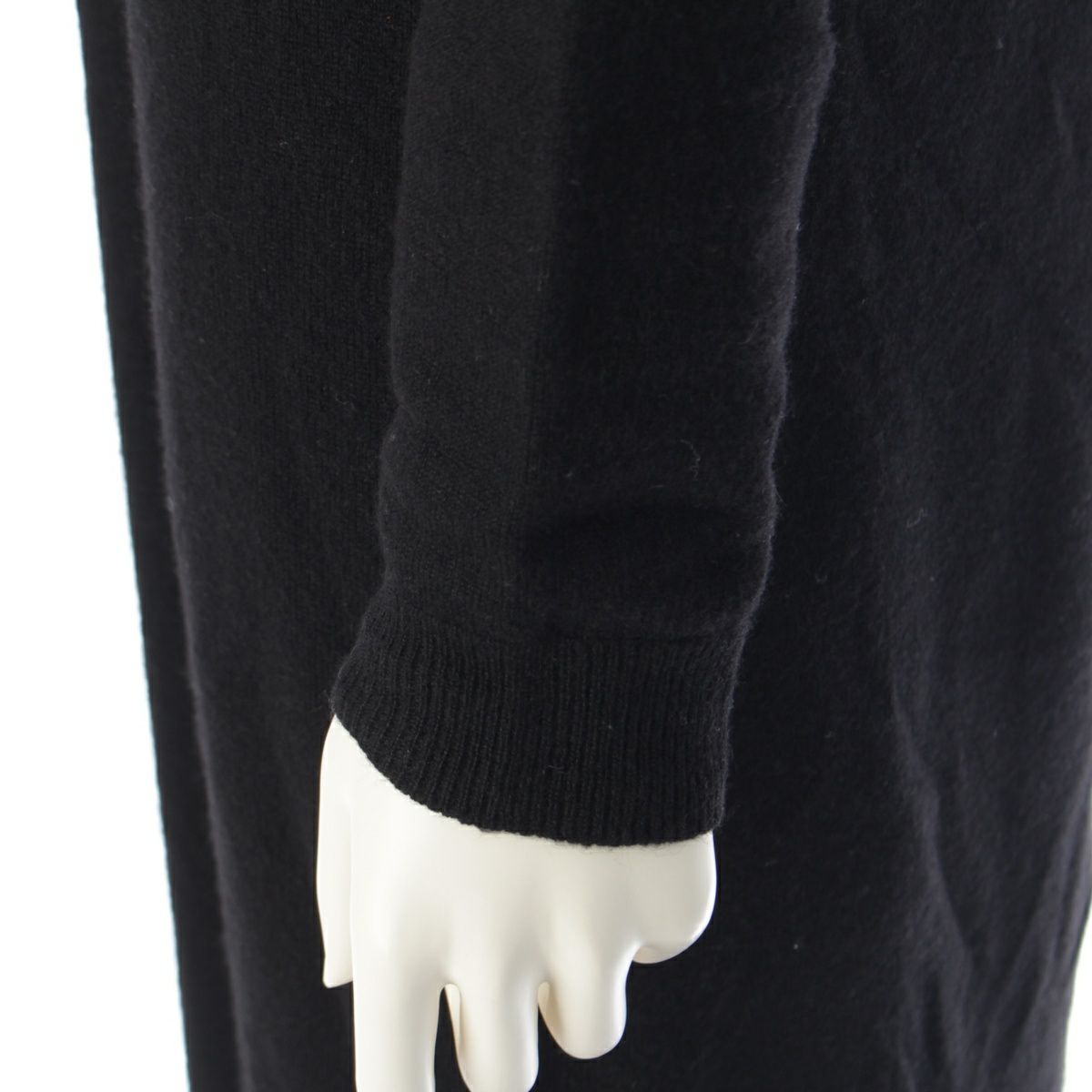 ザロウ lgam カシミヤ Vネック ロング ニット ワンピース 8421 ザロウ lgam カシミヤ Vネック ロング ニット ワンピース 8421