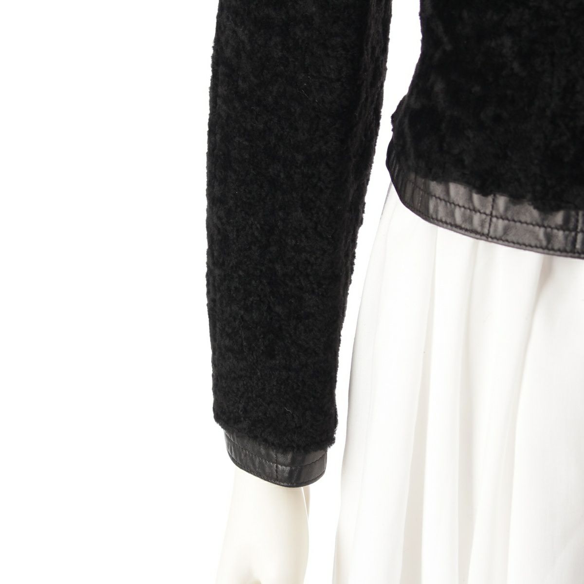 本物 シャネル ヴィンテージ ムートン レザー ノーカラー ジャケット 40 本物 シャネル ヴィンテージ ムートン レザー ノーカラー ジャケット