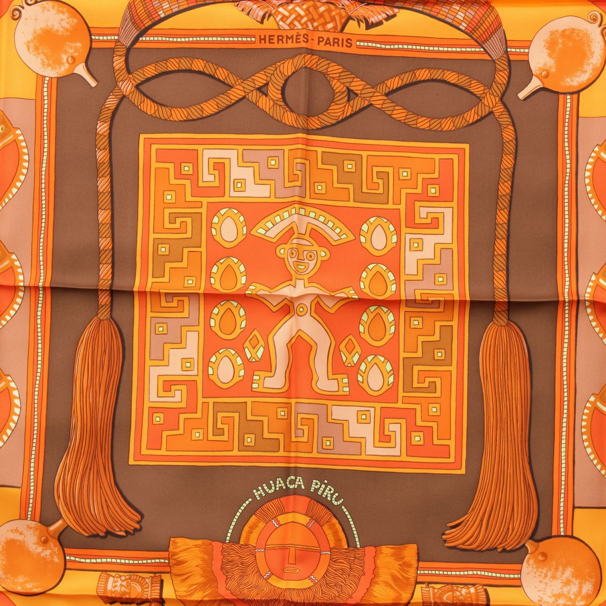 エルメス シルク カレ90 HUACA PIRU 神聖なるペルー スカーフ オレンジ