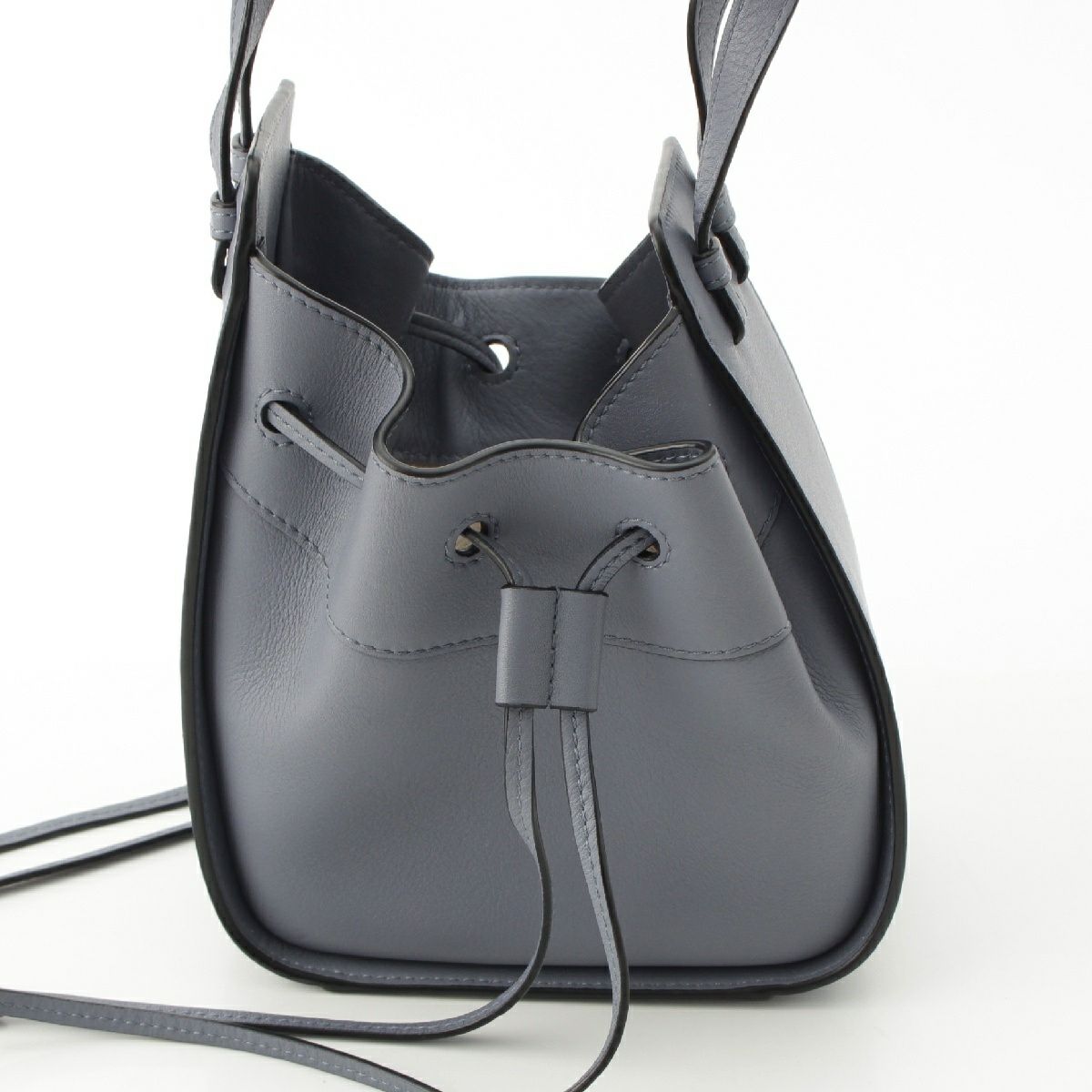 LOEWE ショルダーバッグ 314.30.V07 LOEWE ロエベ ハンモック ドローストリングバッグ ミニ ライト