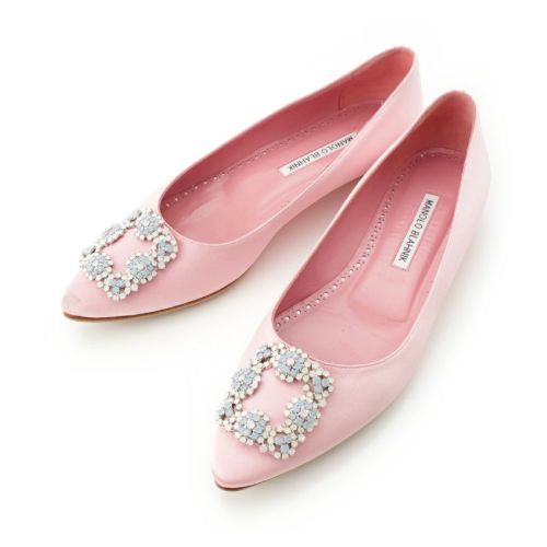 マノロブラニク サテン Hangisi ハンギシ ビジューバックル バレリーナ パンプス シューズ ピンク 37 1/2