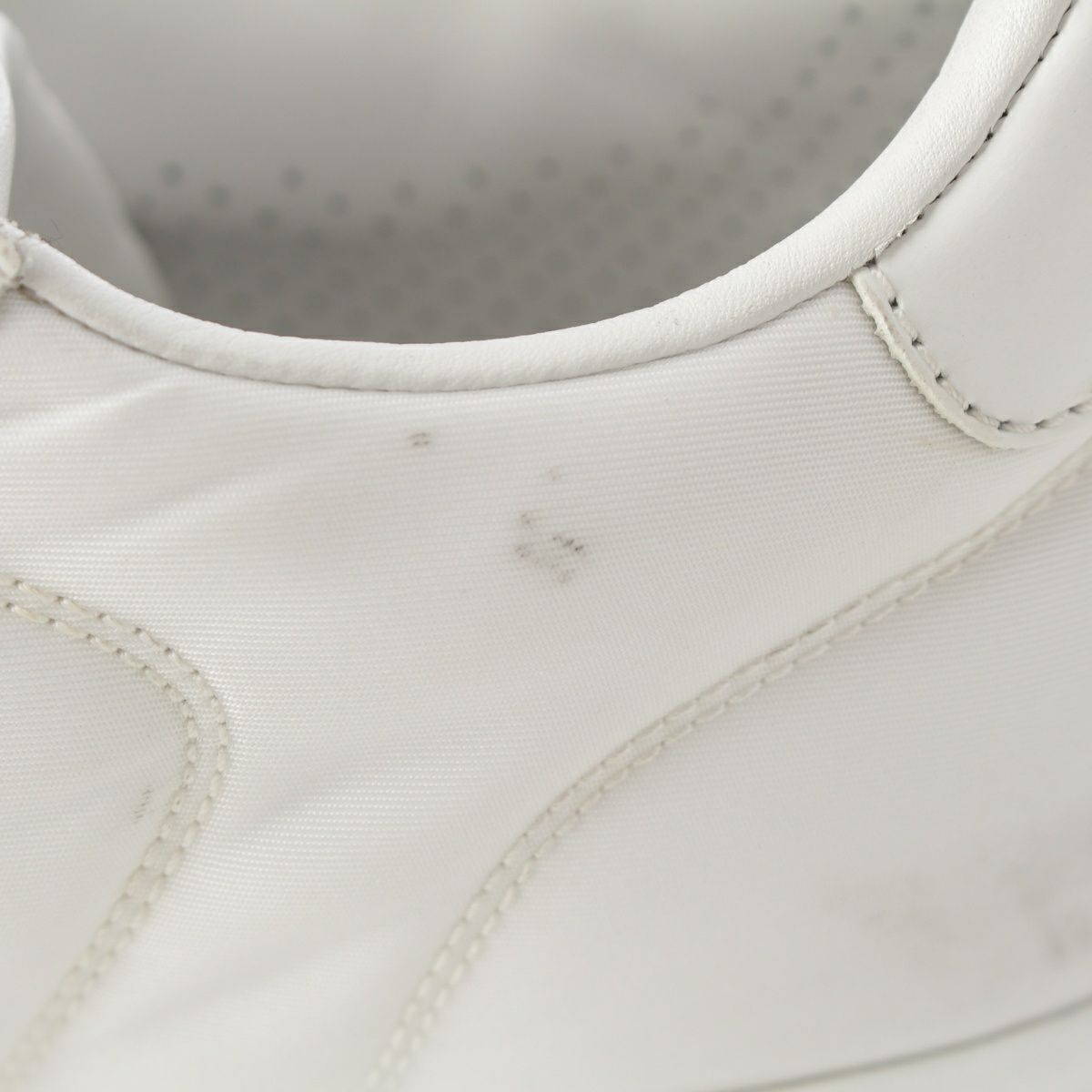 プラダ Re-Nylon リナイロン トライアングル スニーカー シューズ