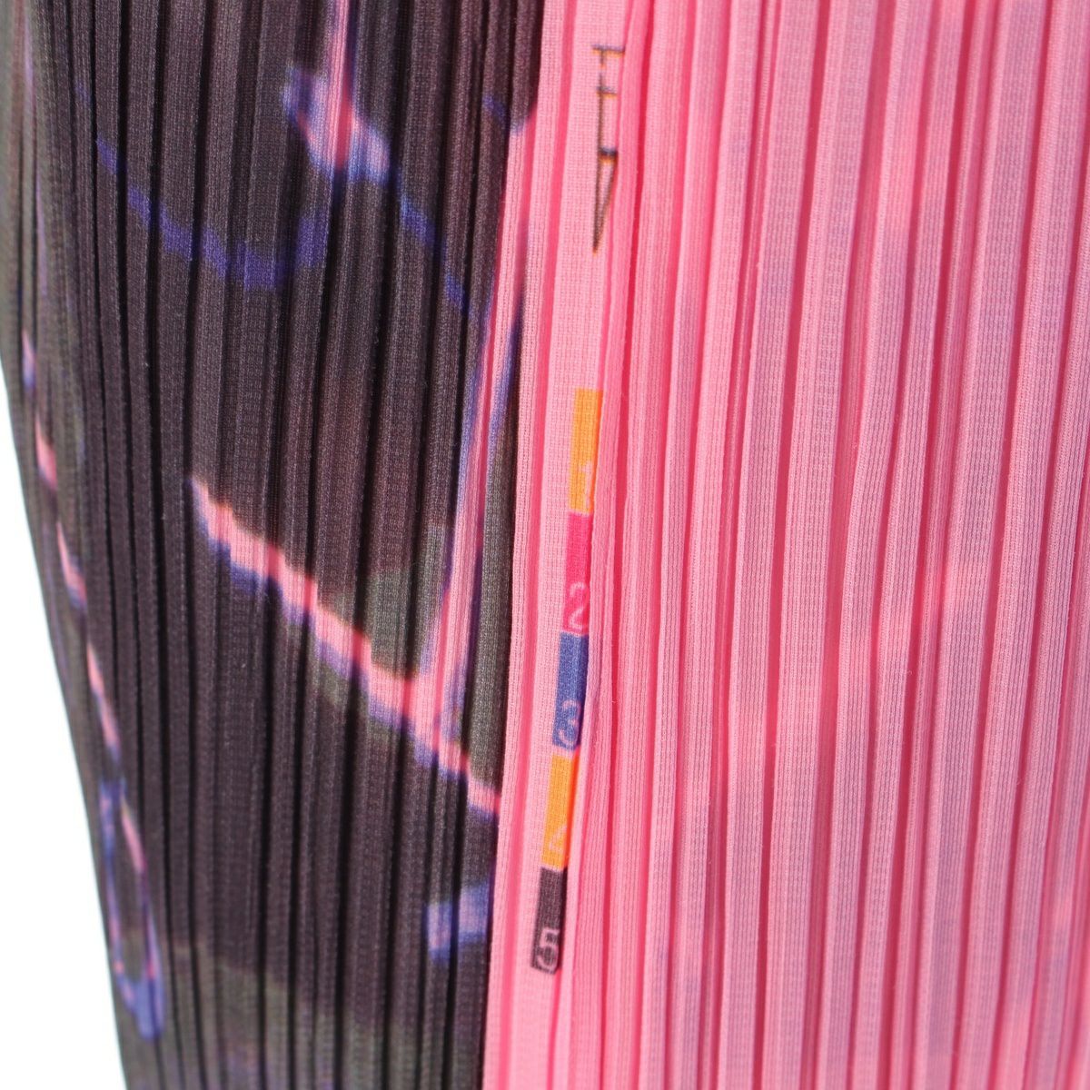 PLEATS PLEASE 97SS 荒木経惟 ひまわり 転写 ワンピース PLEATS PLEASE 97SS 荒木経惟 ひまわり 転写 ワンピース
