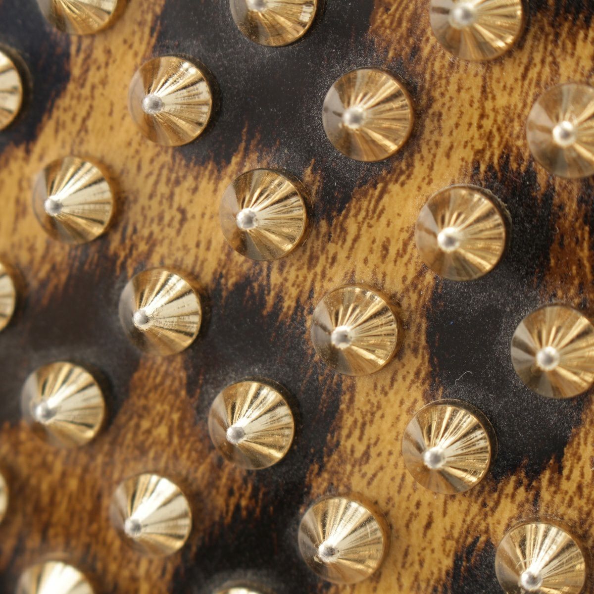 クリスチャンルブタン パネトーネ ラウンドファスナー スタッズ  