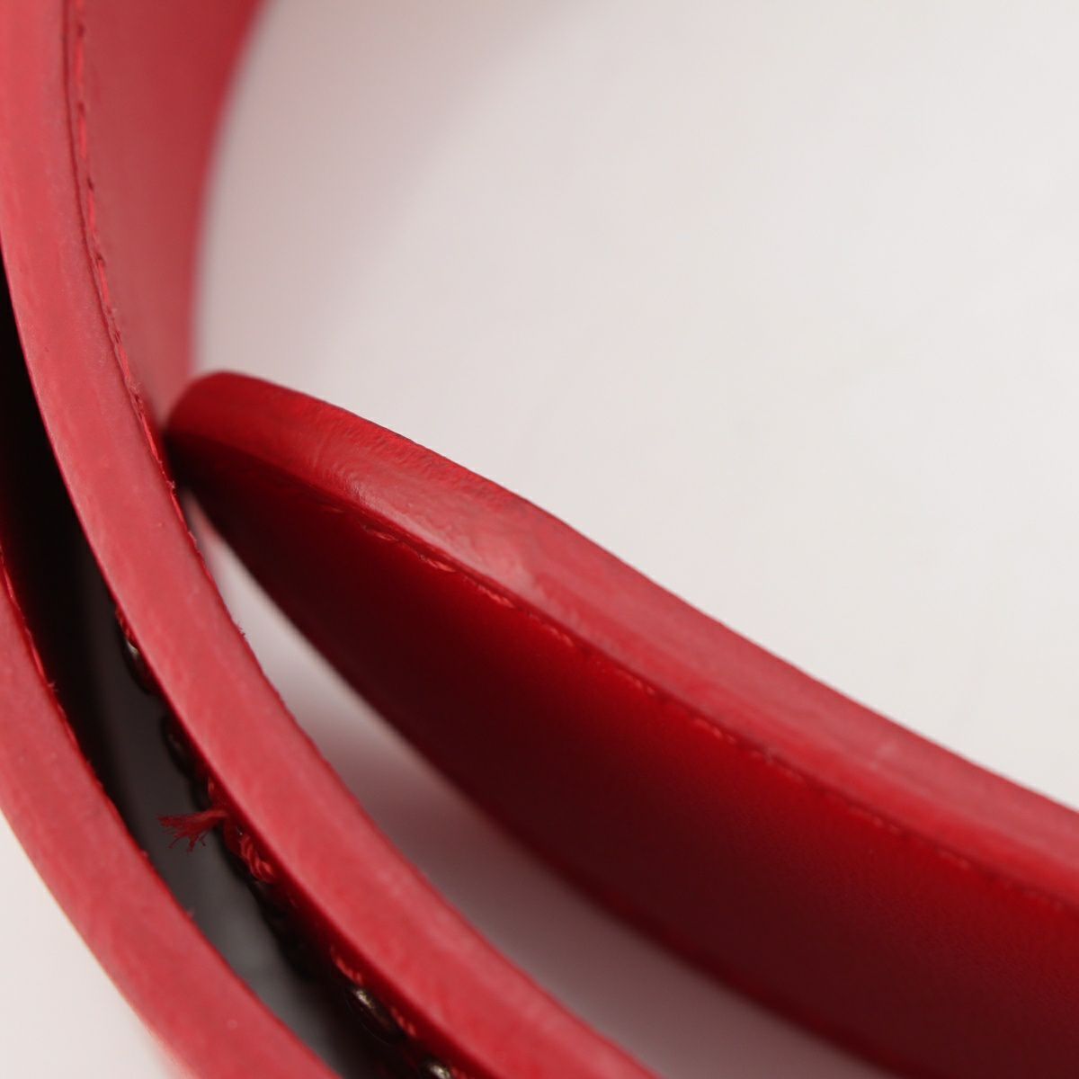 シュプリーム 18SS レザー スタッズ ロゴ ベルト レッド supreme シュプリーム 18SS レザー スタッズ ロゴ ベルト レッド S/M | 中古