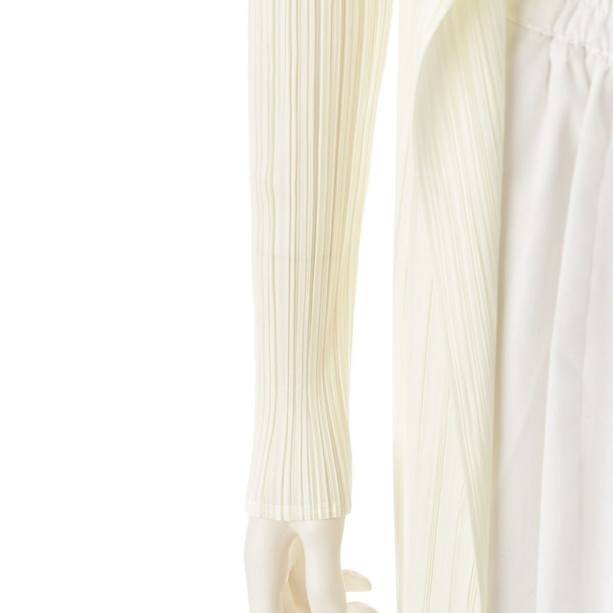 プリーツプリーズ イッセイミヤケ ボタンレス ロング 長袖  