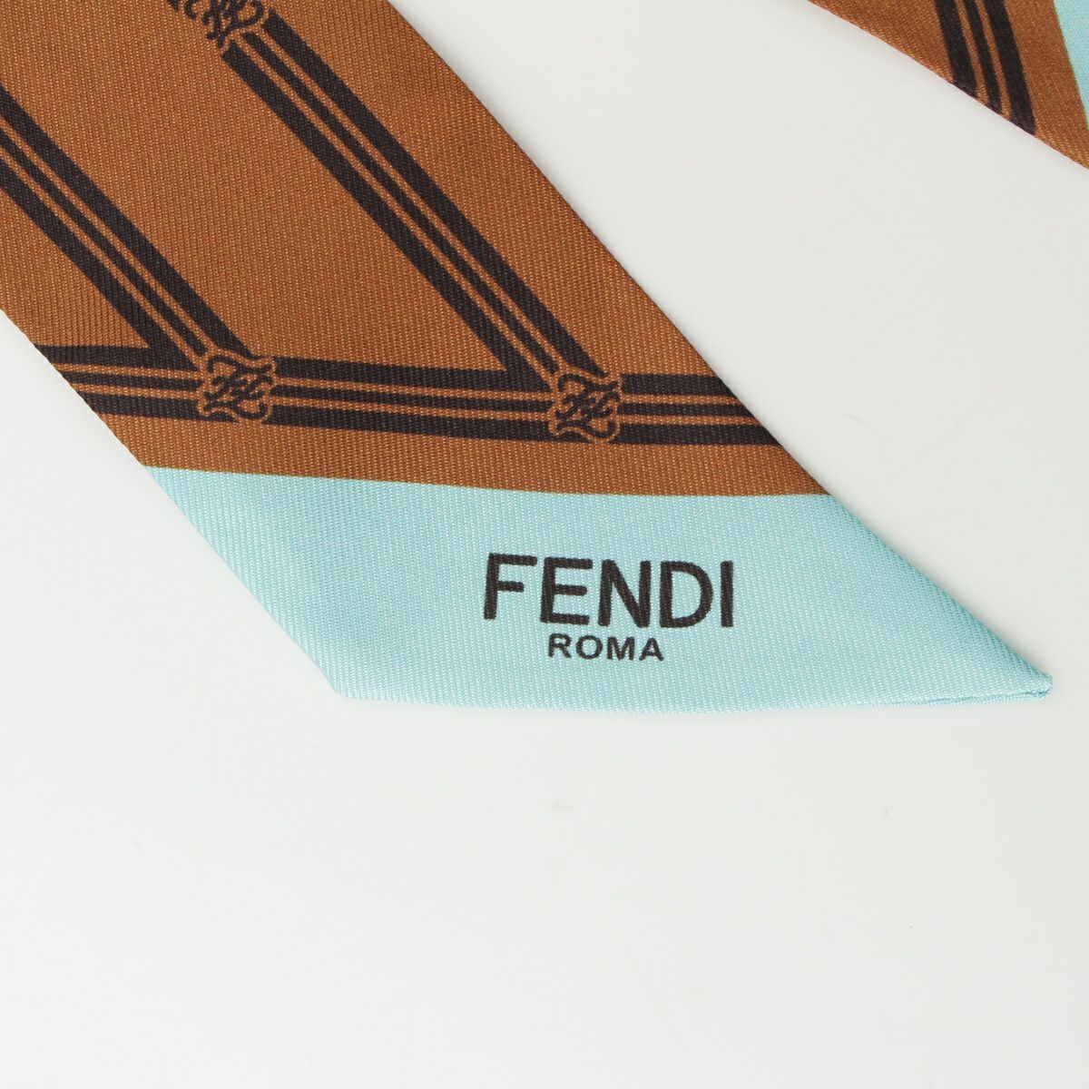 ☆FENDI☆ スカーフ ロゴ アルファベット シルク ペールブルー ブラウン ☆FENDI☆ スカーフ ロゴ アルファベット シルク ペールブルー